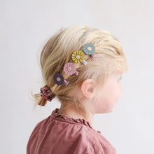 Load image into Gallery viewer, Mimi &amp; Lula / Daisy mini clips / Winter Flora