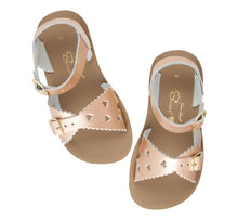 Load image into Gallery viewer, Salt Water Sandals / Sandalen / Sweetheart / Rose Gold