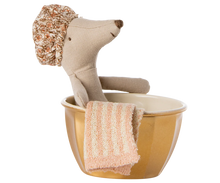 Load image into Gallery viewer, Maileg / Big Sister / Wellness Mouse