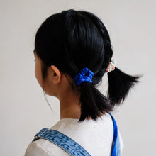 Load image into Gallery viewer, Mimi &amp; Lula / Scrunchies / Heartbeam