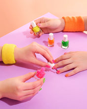 Load image into Gallery viewer, Inuwet / Kids Make-Up / Nail Polish / Neon Pink