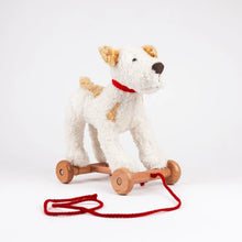 Load image into Gallery viewer, Egmont Toys / Pull-Along Eliot