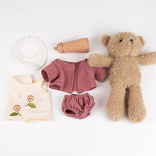 Load image into Gallery viewer, Egmont Toys / Morrissette With Clothes