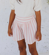 Load image into Gallery viewer, Búho / Stripes Short / Desert Red