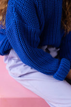 Load image into Gallery viewer, Yuki / Chunky Knitted Sweater / Blueberry