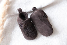 Load image into Gallery viewer, Mavies / Babyschoen / Teddy Boots / Dark Brown