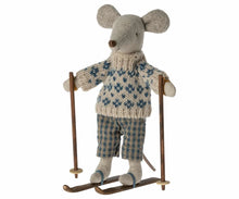 Load image into Gallery viewer, Maileg / Dad / Winter Mouse With Ski Set