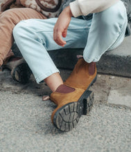 Load image into Gallery viewer, Blundstone / Boots / Saddle Brown / #1563