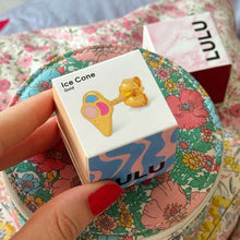 Load image into Gallery viewer, Lulu Copenhagen / Earring Stud / Ice Cone