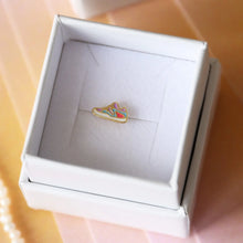 Load image into Gallery viewer, Lulu Copenhagen / Earring Stud / Sneaker