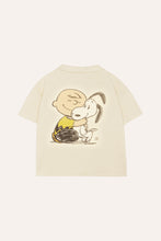 Load image into Gallery viewer, The Campamento / KID / Peanuts Capsule / Snoopy and Charlie Hug Shirt