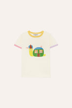 Load image into Gallery viewer, The Campamento / KID / T-shirt / Snail and a House