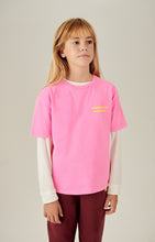Load image into Gallery viewer, American Vintage / T-Shirt / Fizvalley / Rose Fluo