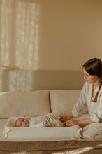 Load image into Gallery viewer, 1+ In The Family / Sweater / Aubin / Ciel