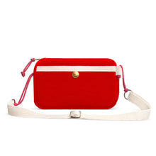 Load image into Gallery viewer, Ykra / Travel Case / Red