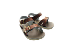 Load image into Gallery viewer, Salt Water Sandals / Sandalen / Sea Wee / Tan