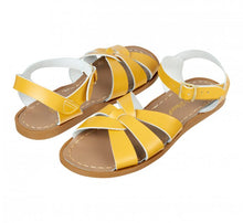 Load image into Gallery viewer, Salt Water Sandals / Sandalen / Original / Mustard