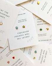 Load image into Gallery viewer, Selva Sauvage / Earring Stud / Triangle / Yellow