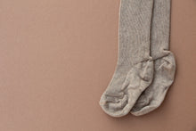 Load image into Gallery viewer, Silly Silas / Footed Tights / Peanut Blend