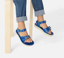 Load image into Gallery viewer, Salt Water Sandals / Sandalen / Surfer / Cobalt