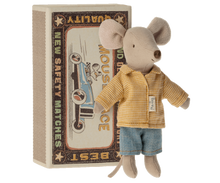 Load image into Gallery viewer, Maileg / Mouse in Box / Big Brother / Yellow Checked Shirt