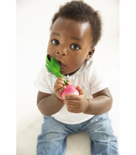 Load image into Gallery viewer, Oli &amp; Carol / Bijt-en badspeelgoed / Ramona The Radish